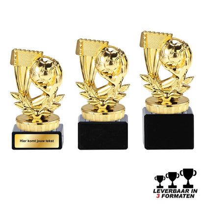 Goudkleurige handbal trofee met bal en doel op zwarte marmeren voet – leverbaar in 3 formaten en personaliseerbaar.
