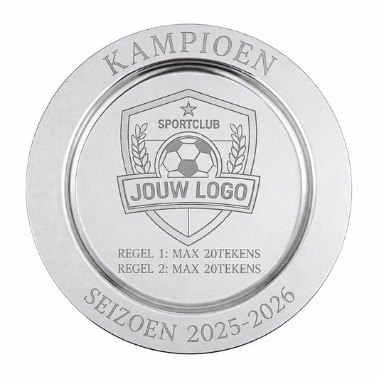 Kampioensschaal 35 cm zilver met voetbal en gravure kampioen voetbalseizoen
