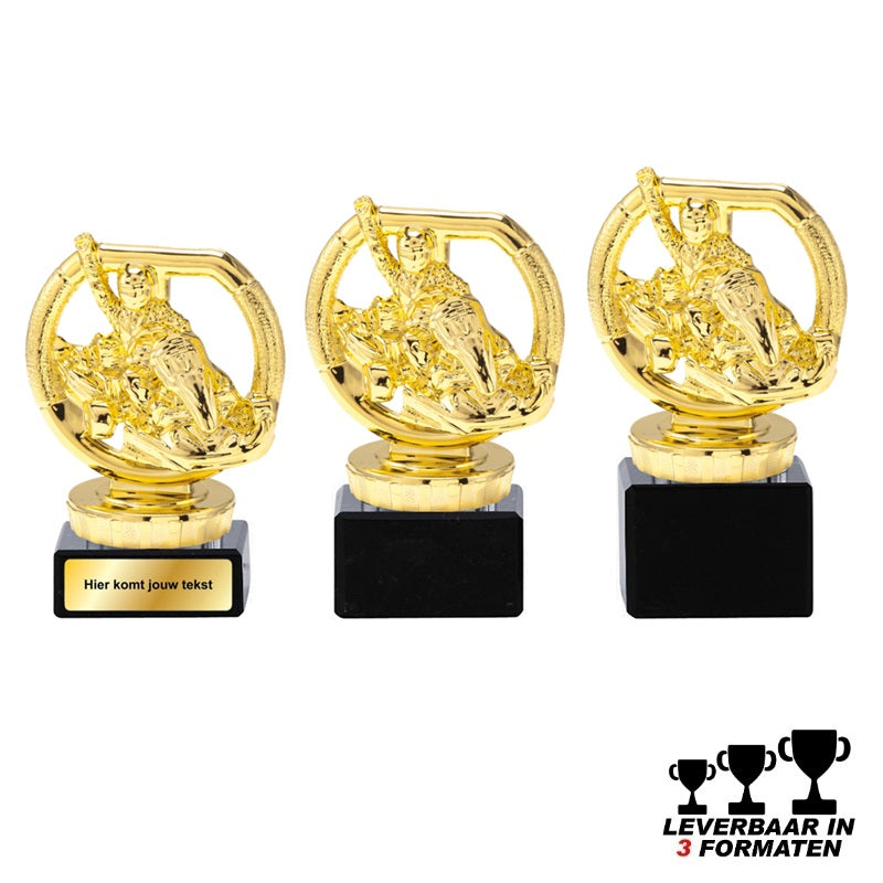 Goudkleurige kart trofee met coureur en stuurwiel in kart op zwarte marmer voet – verkrijgbaar in 10, 11 en 12 cm – personaliseerbaar met label of graveerplaatje