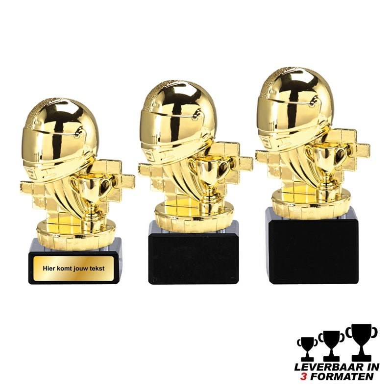 Goudkleurige race trofee met helm en beker, op zwarte marmeren voet – leverbaar in 3 formaten en optioneel te personaliseren.