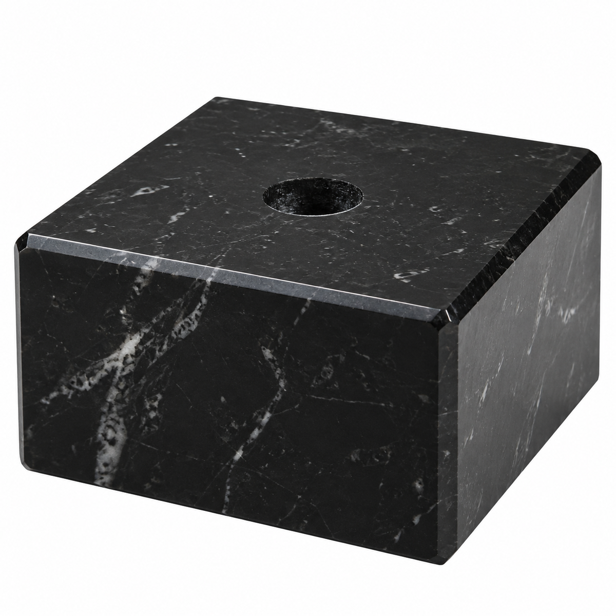 Zwart marmeren blok 75x75x40 mm met centraal boorgat als hoge basis voor trofeeën en awards